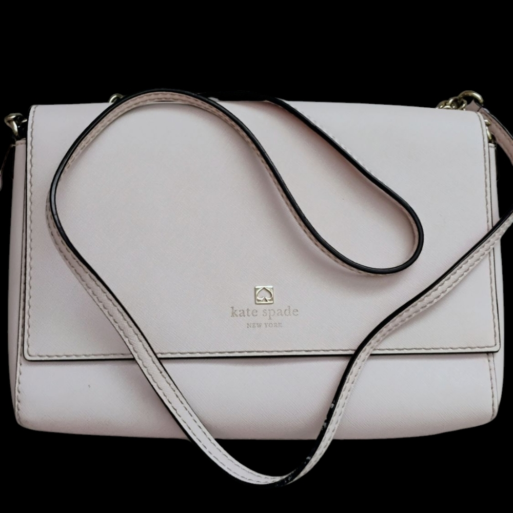 Stylish Purses, Wallets and Wristlets Collection - Picture 11 of 16